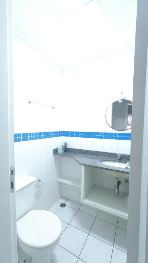 Familiar Com A 150 Metros Do Mar Em Area Nobre Da Grande Em Apartment Ubatuba