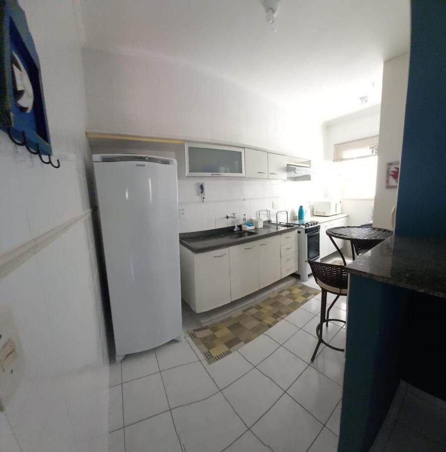 Familiar Com A 150 Metros Do Mar Em Area Nobre Da Grande Em Apartment *